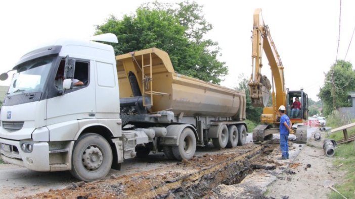 İhsaniye Mahallesinde atık su hattı çalışmaları