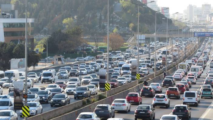 Yola çıkacak sürücüler dikkat: O yollar trafiğe kapatılacak