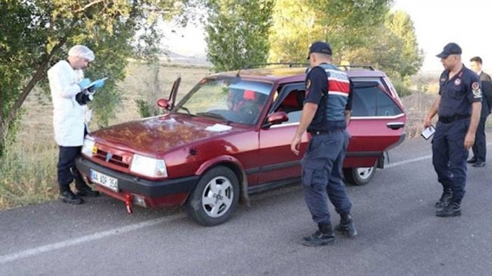 Otomobilde silahla vurulmuş kadın ve erkek cesedi bulundu