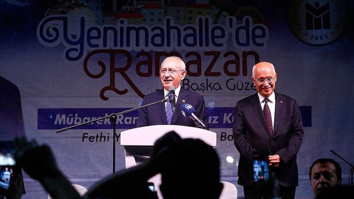 Kılıçdaroğlu, vatandaşlarla iftar yaptı