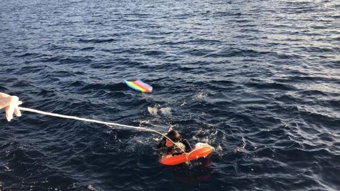 Bodrum'da 2 göçmen yüzerek yurt dışına geçmeye çalıştı