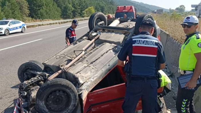 Bolu'da araç takla attı: 2 yaralı