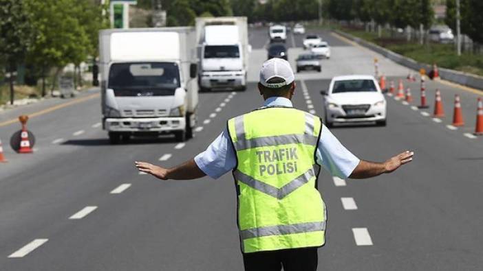 Yola çıkacaklar dikkat: Bazı yollar trafiğe kapatılacak