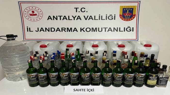 Antalya'da kaçak alkol operasyonu