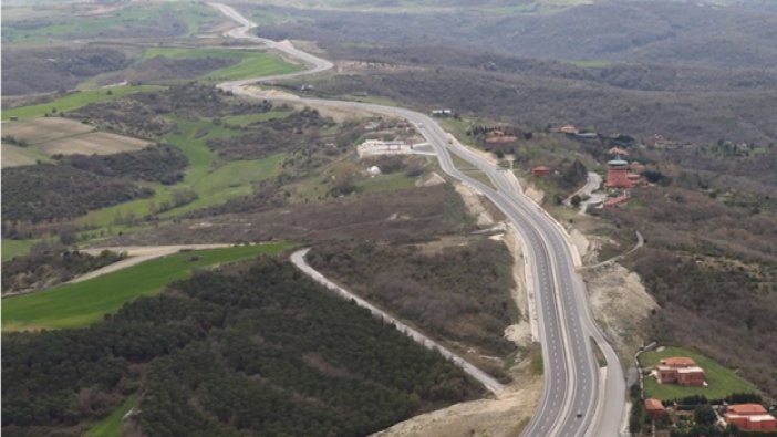 Arnavutköy’e çevre yolu yapımı sürüyor