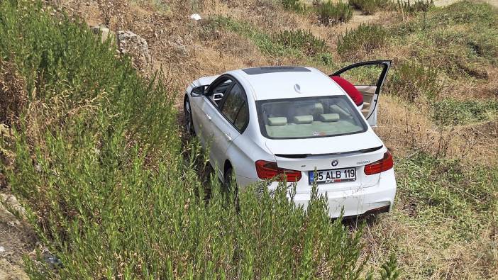Manisa'da otomobil yol kenarındaki araziye uçtu: 2'si çocuk 3 yaralı