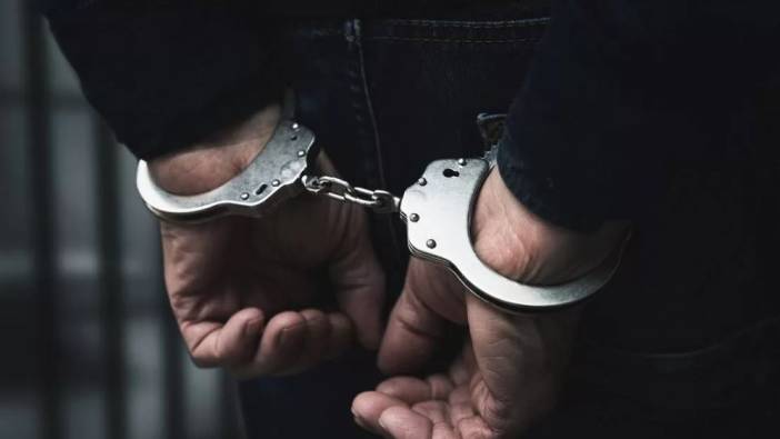 Balıkesir'de 10 kişi tutuklandı