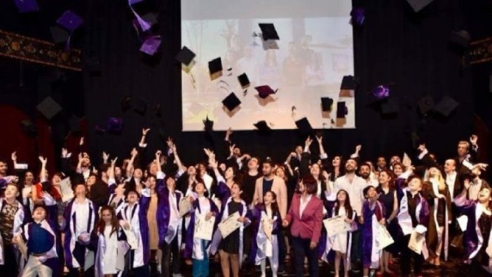 Belediye Konservatuarı ilk mezunlarını verdi