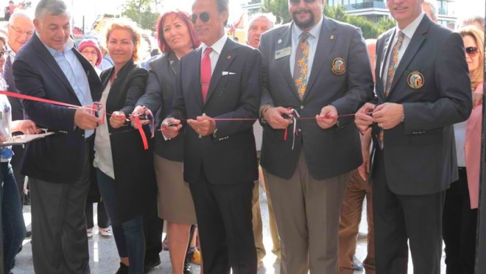 Zekeriyaköy’de çifte açılış...