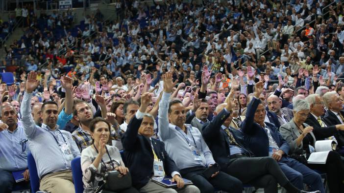 Fenerbahçe’de başkanlık süresine kısıtlama getirildi