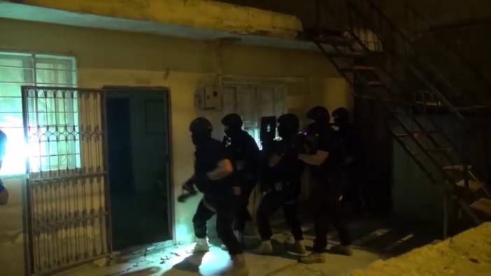 Adana'da eş zamanlı terör operasyonu: 17 DEAŞ şüphelisi gözaltına alındı