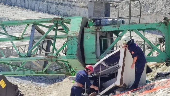 Sanayi sitesi inşaatında vinç devrildi: 1 işçi hayatını kaybetti