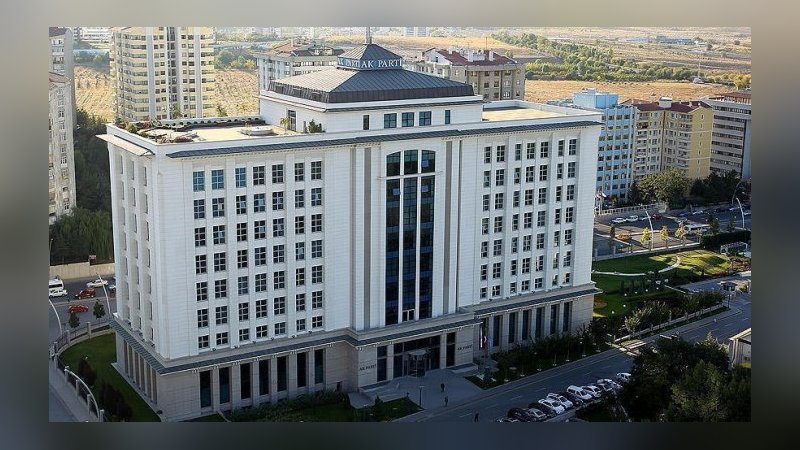 AK Parti'de 3 il başkanlığına atama