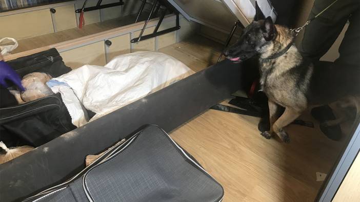 Uyuşturucu üretmek için rezidans dairesi kiralamışlar