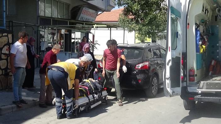 Cipin geri manevra yaparken çarptığı yaşlı kadın yaralandı