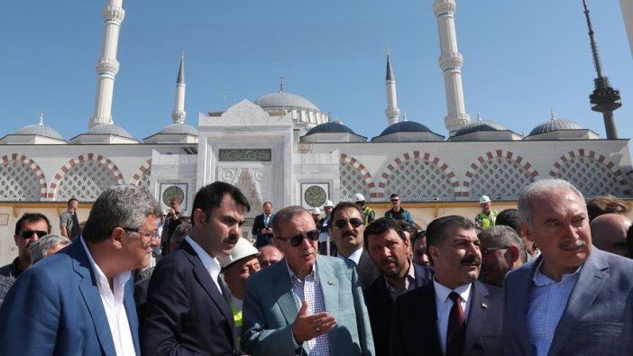 Erdoğan Çamlıca camisinin inşaatını inceledi