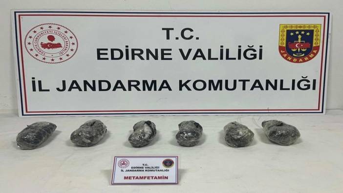 Edirne'den Bulgaristan'a giden araçtan çok miktarda uyuşturucu yakalandı