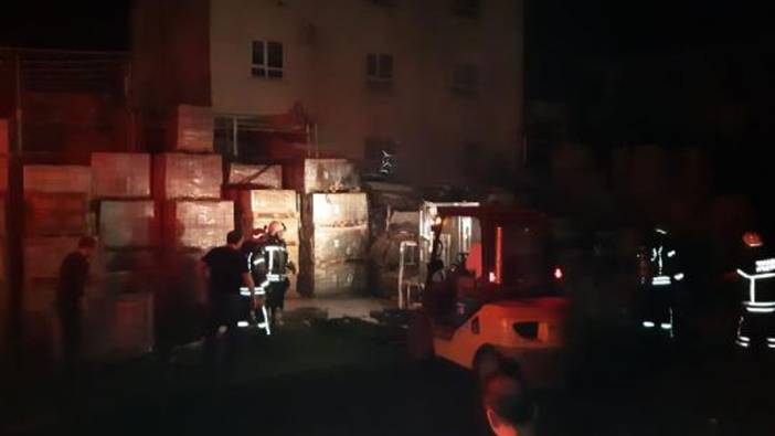 AK Parti ilçe başkanının iş yerinde yangın