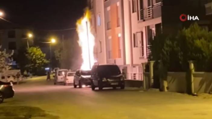 İstanbul'da doğal gaz kutusu alev alev yandı
