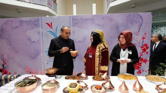 Geçmişten Gelen Renkler ve Tatlar