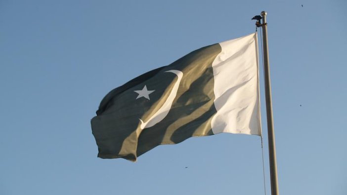 ABD, Pakistan ile askeri eğitim programlarını durduruyor