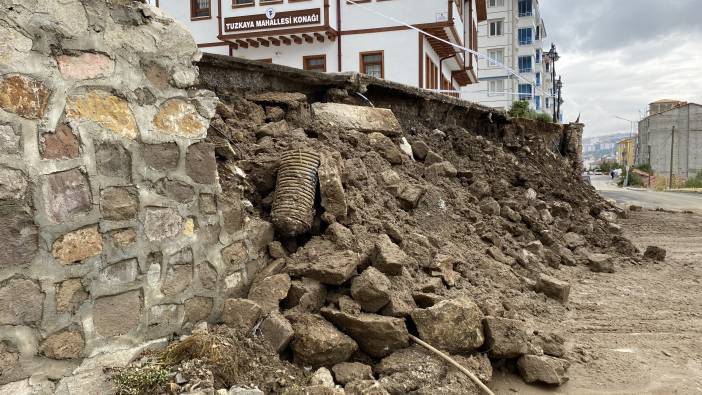 Yozgat'ta istinat duvarı çöktü
