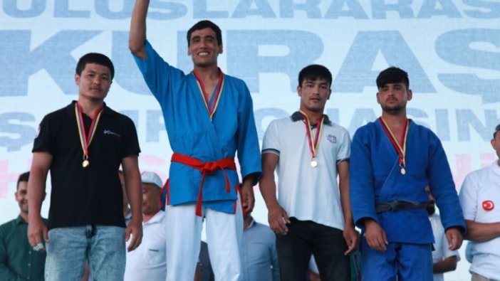 Kuraş’ta kazanan isimler belli oldu