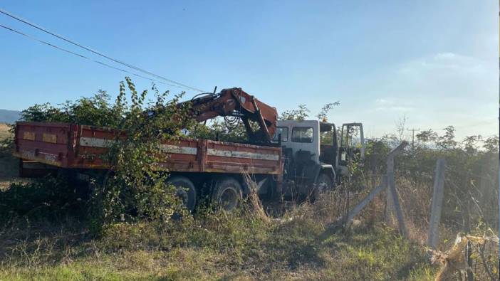 Freni patlayan vinçten aşağı atladılar: 1 ölü, 1 yaralı