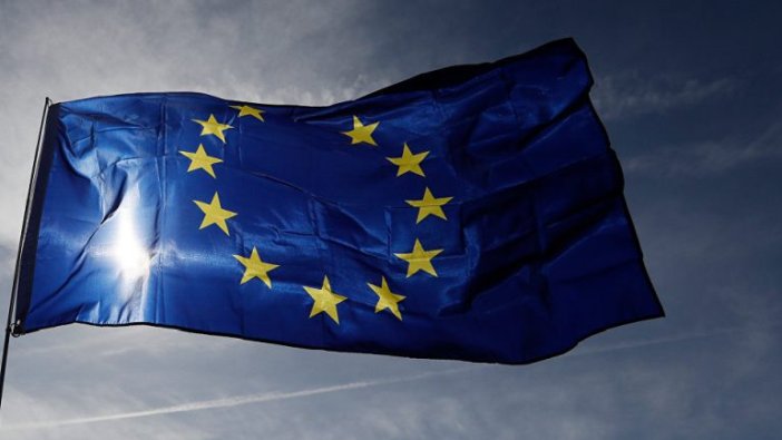 AB'den "Brexit'te uzlaşı mümkün" mesajı