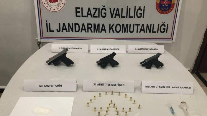 Elazığ’da ruhsatsız silah ve uyuşturucu operasyonu