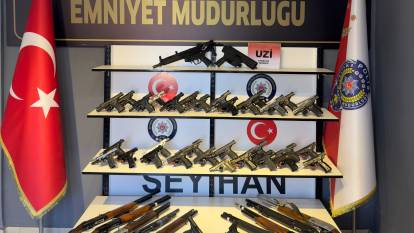 Adana'da peş peşe operasyonlar: 55 tutuklamam