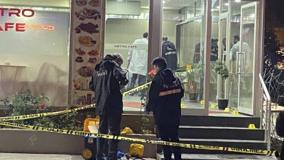 İstanbul'da kafeye silahlı saldırı: Yaralılar var