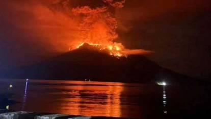 Ruang Yanardağı'nın patlaması nedeniyle 12 bin kişi tahliye edildi