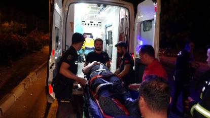 Polis minibüsü kaza yaptı: 1 polis memuru yaralı