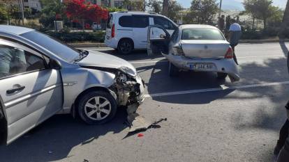 Antalya'da zincirleme trafik kazası: 1 yaralı