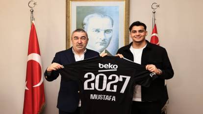 Beşiktaş genç yıldızının sözleşmesini yeniledi