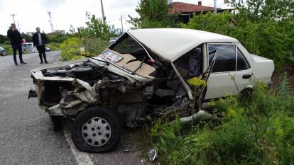 Kütahya'da TIR ile otomobil çarpıştı: 2 yaralı