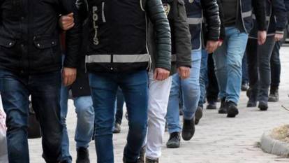İzmir’de IŞİD operasyonu ‘Çok sayıda gözaltı var’