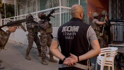 İzmir'de tefecilik operasyonu! 40 kişi gözaltına alındı