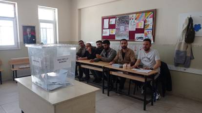 Van Başkale'de 4 mahallede muhtarlık seçimi tamamlandı
