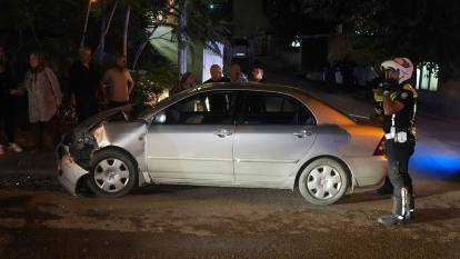 Kırıkkale'de otomobiller çarpıştı: 4 yaralı