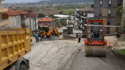 Serdivan’da asfalt çalışmaları sürüyor