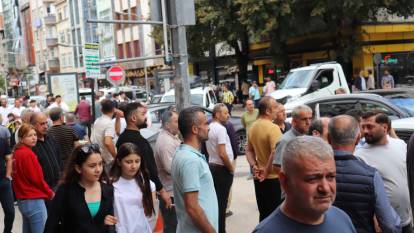 Ordu'da bir kişi torununa ceza kesen polisi yaraladı