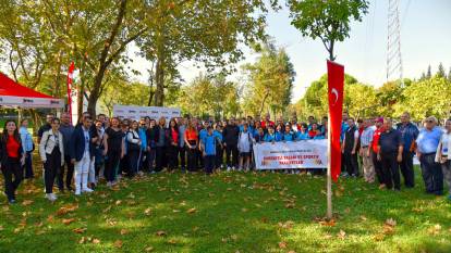 Fiziksel aktivitenin önemine dikkat çekmek için yürüdüler