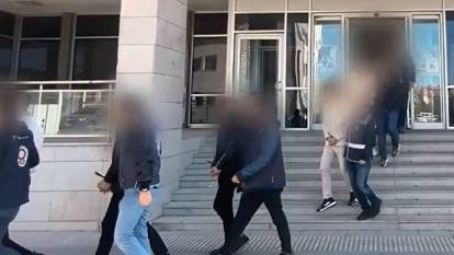 Van'da 'medyum' operasyonu! 15 gözaltı