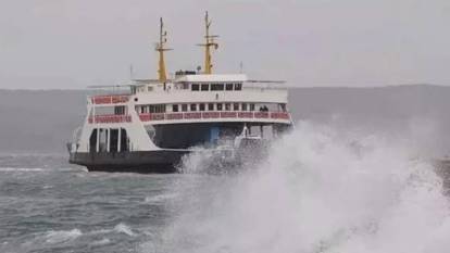 Erdek'te feribot seferleri iptal edildi
