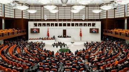 AK Parti, Anayasa Mahkemesi kararlarına yeni kanun teklifi sundu