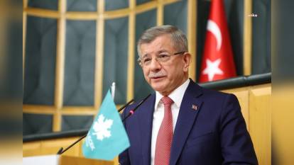 Davutoğlu, Özel'e Saldırıyı Kınadı