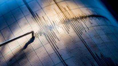 Marmara'da korkutan deprem! İstanbul sallanmaya devam ediyor