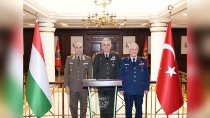 Orgeneral Gürak, Macaristan askeri heyetini kabul etti